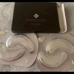 Kristals‎ Cosmetics Diamond Select Anti-Gravity